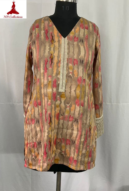 V neck women kurti